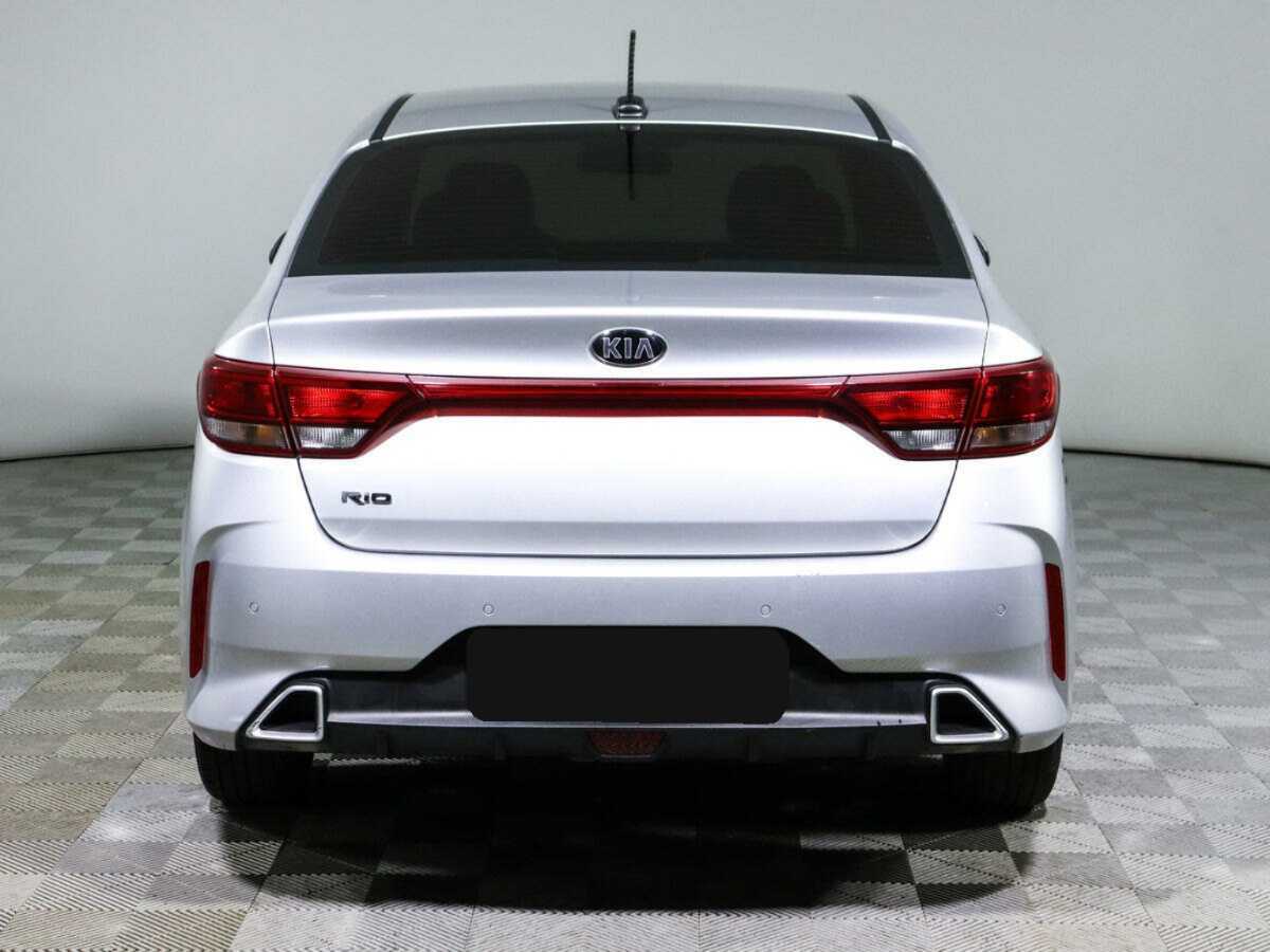 Купить Kia Rio с пробегом. Фото: #4