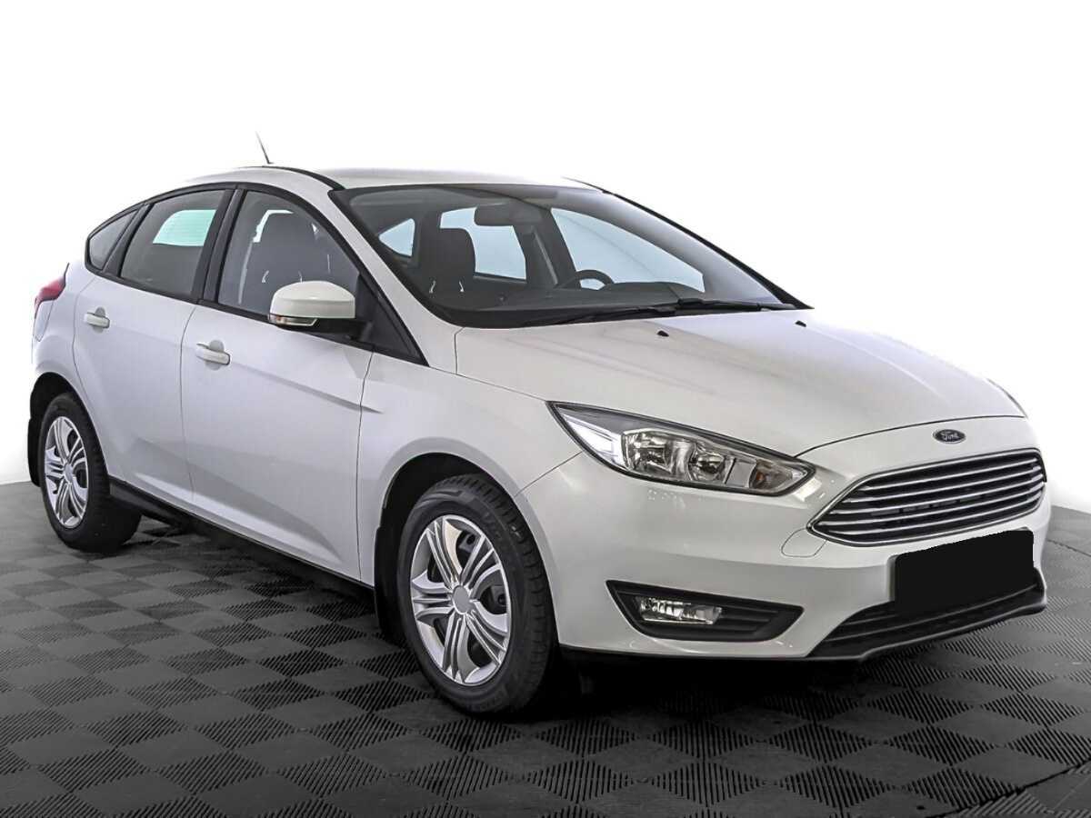 Купить Ford Focus с пробегом. Фото: #2