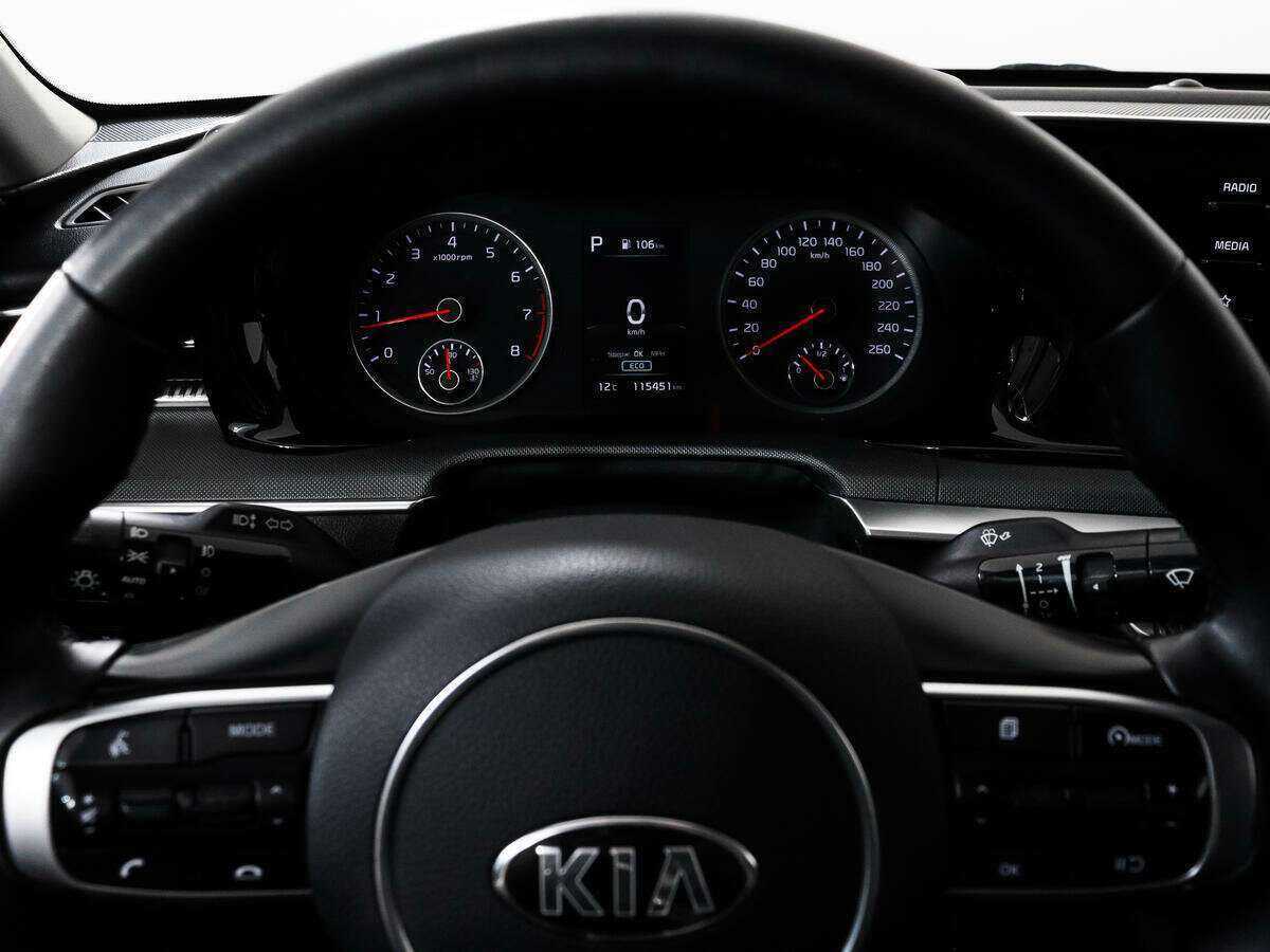 Купить Kia K5 с пробегом. Фото: #17