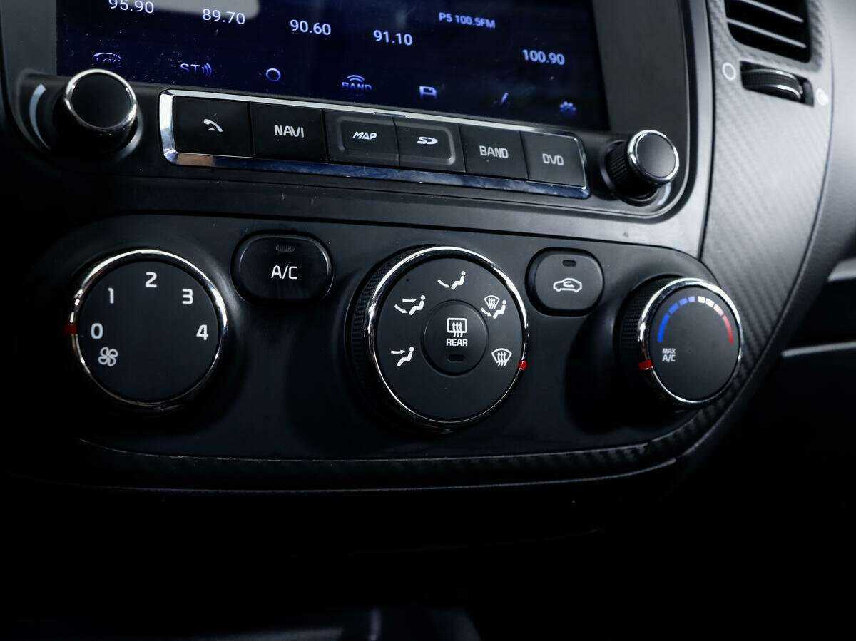 Купить Kia Cerato с пробегом. Фото: #12