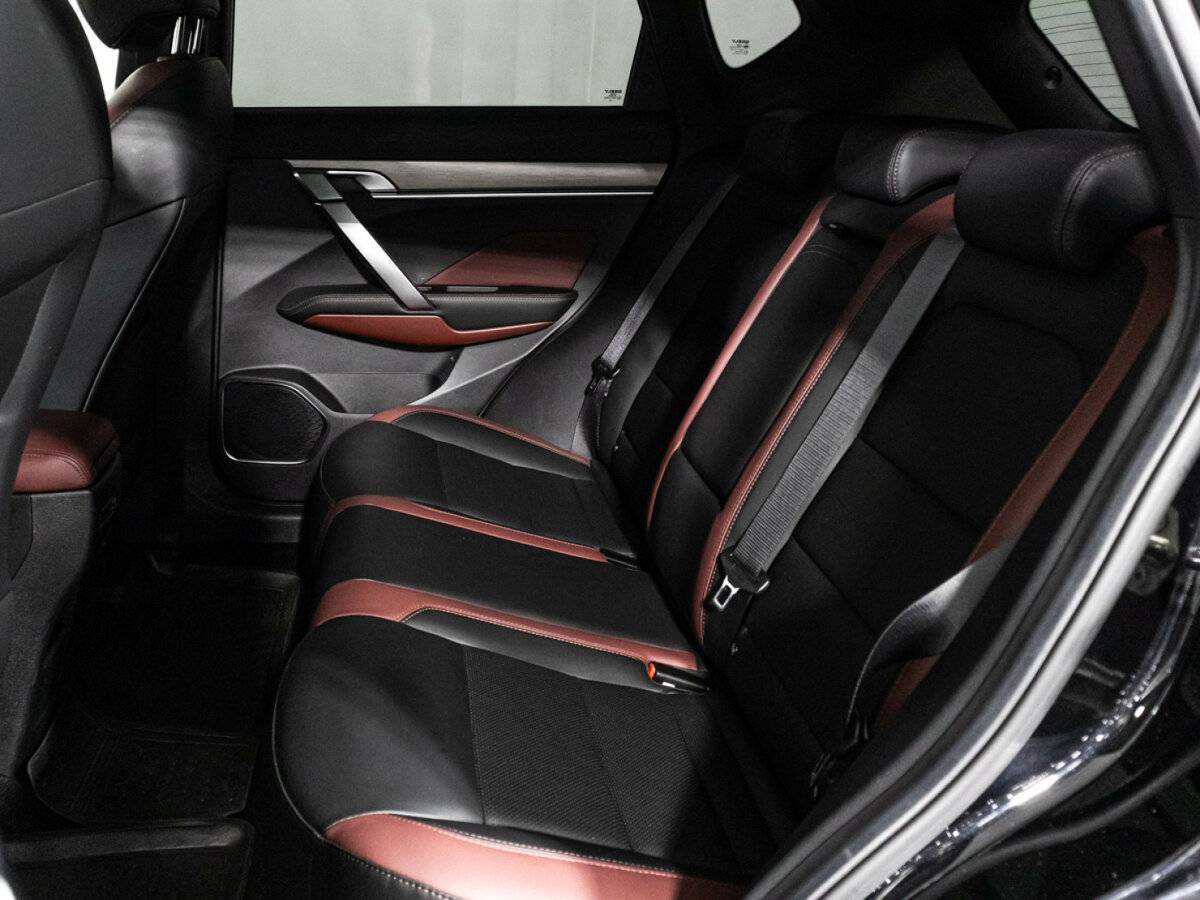 Купить Geely Coolray с пробегом. Фото: #9