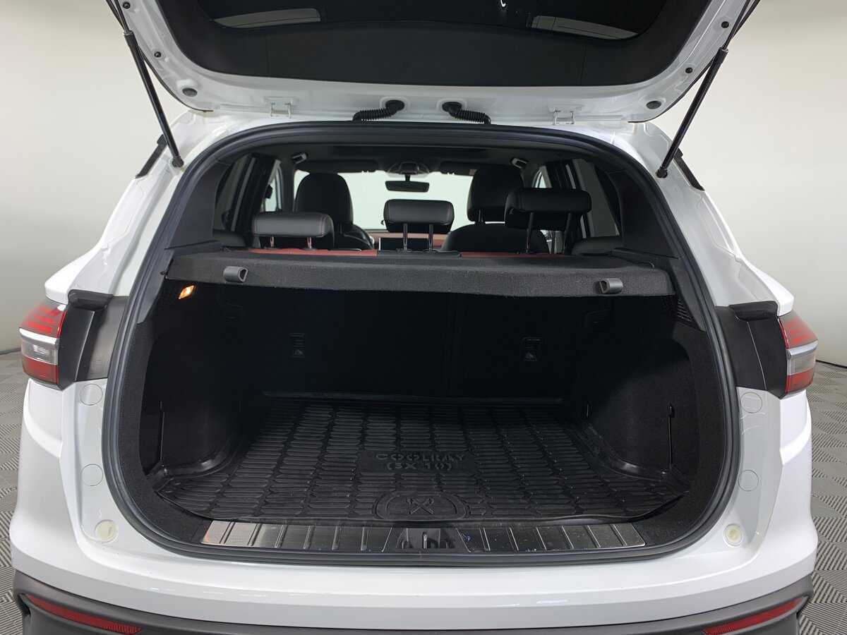 Купить Geely Coolray с пробегом. Фото: #20