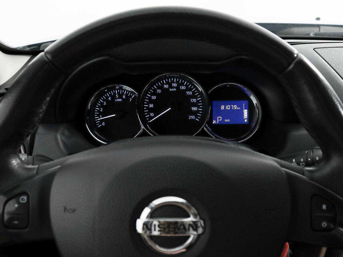 Купить Nissan Terrano с пробегом. Фото: #12