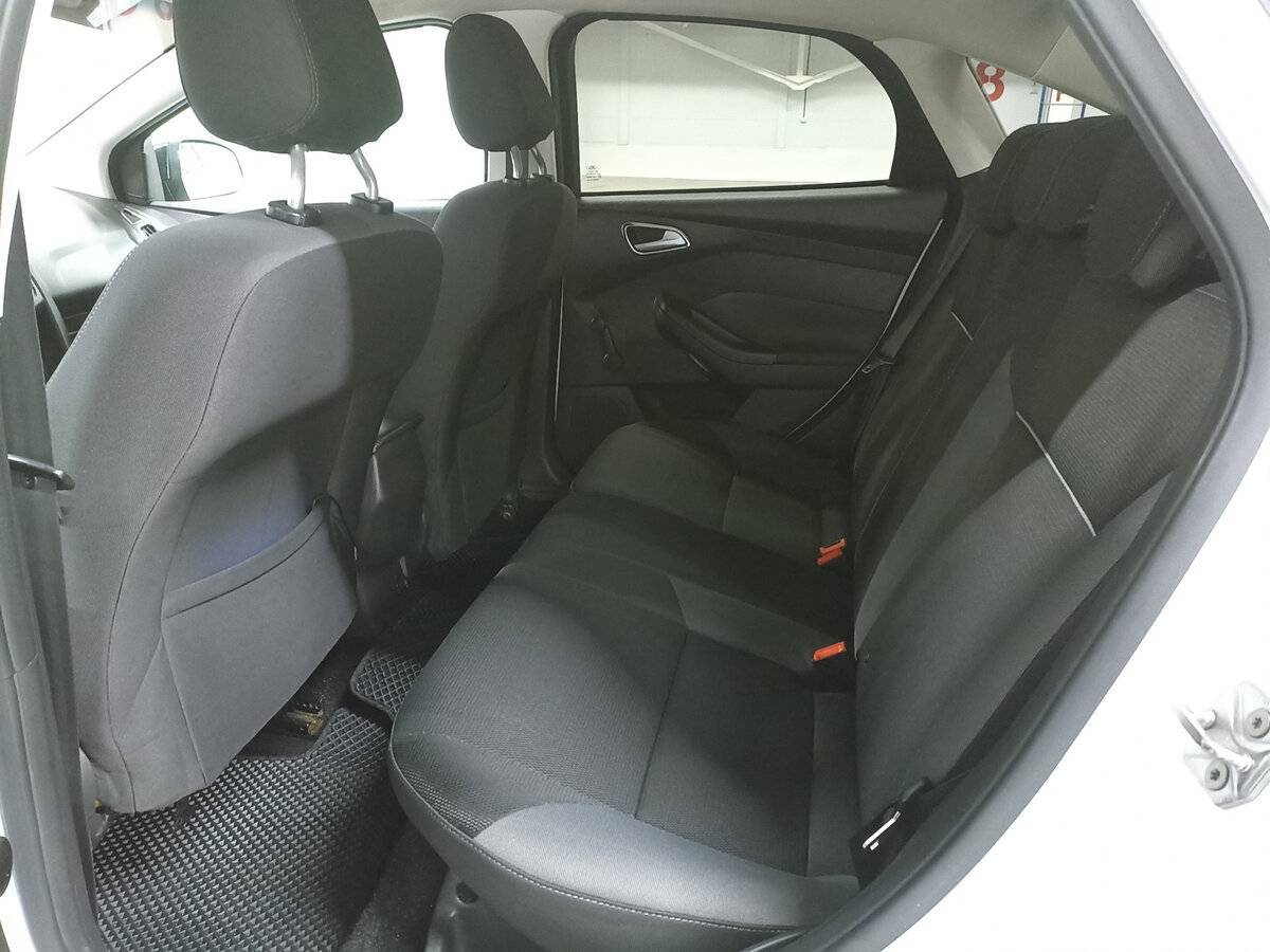 Купить Ford Focus с пробегом. Фото: #11