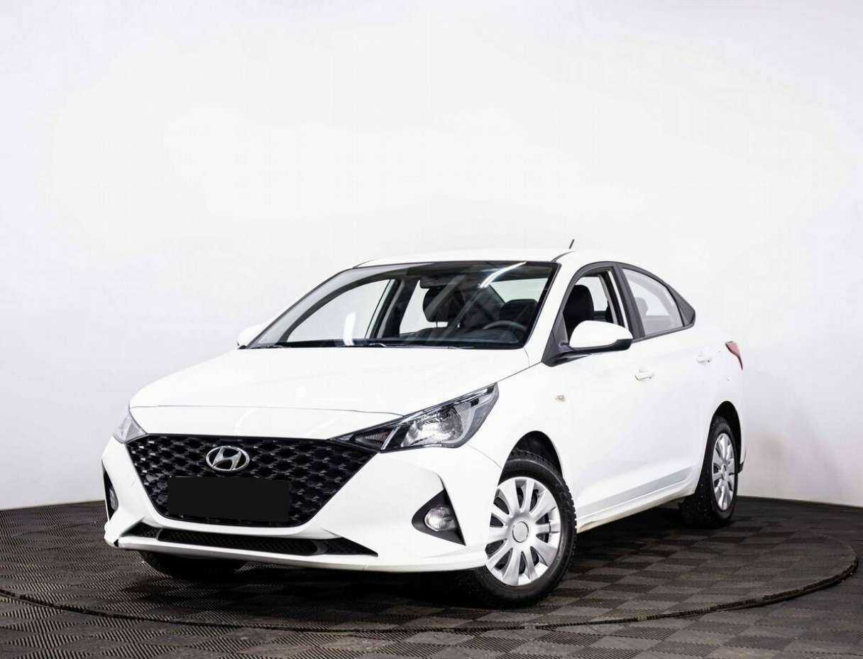 Купить Hyundai Solaris с пробегом. Фото: #0
