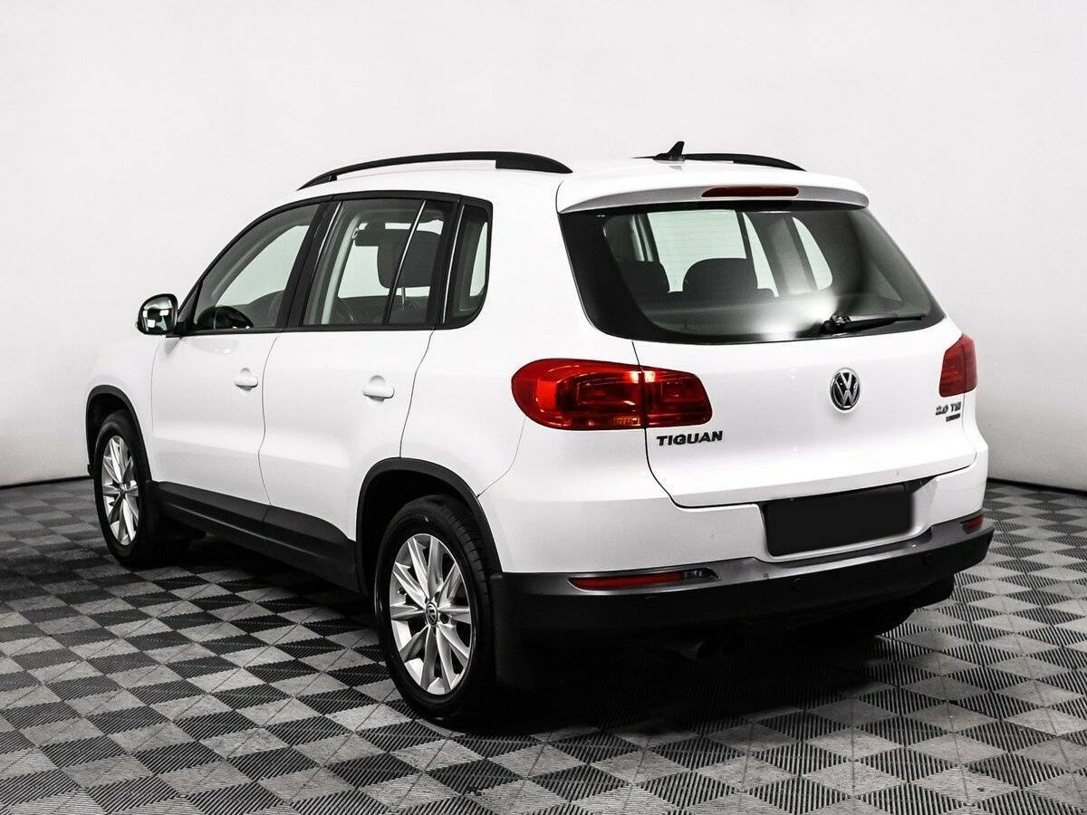Купить Volkswagen Tiguan с пробегом. Фото: #6