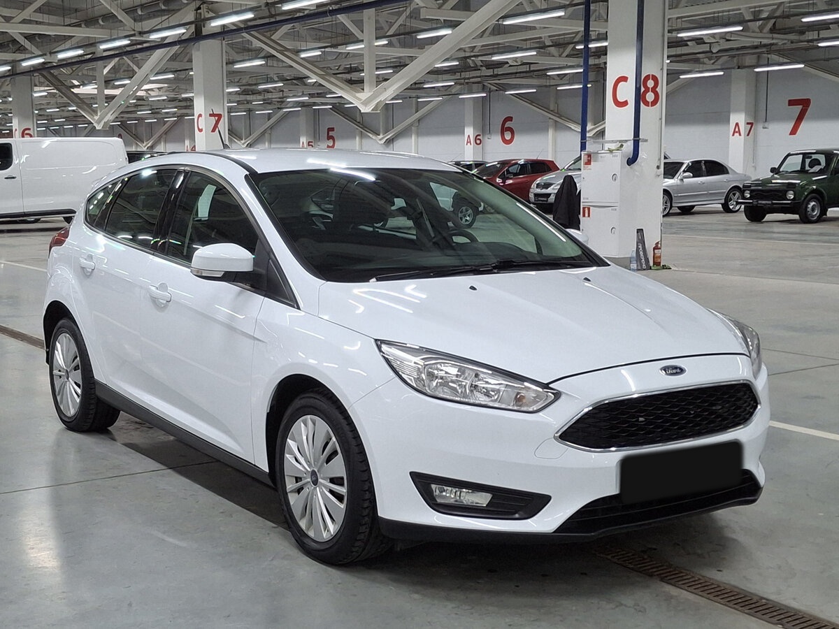Купить Ford Focus с пробегом. Фото: #2