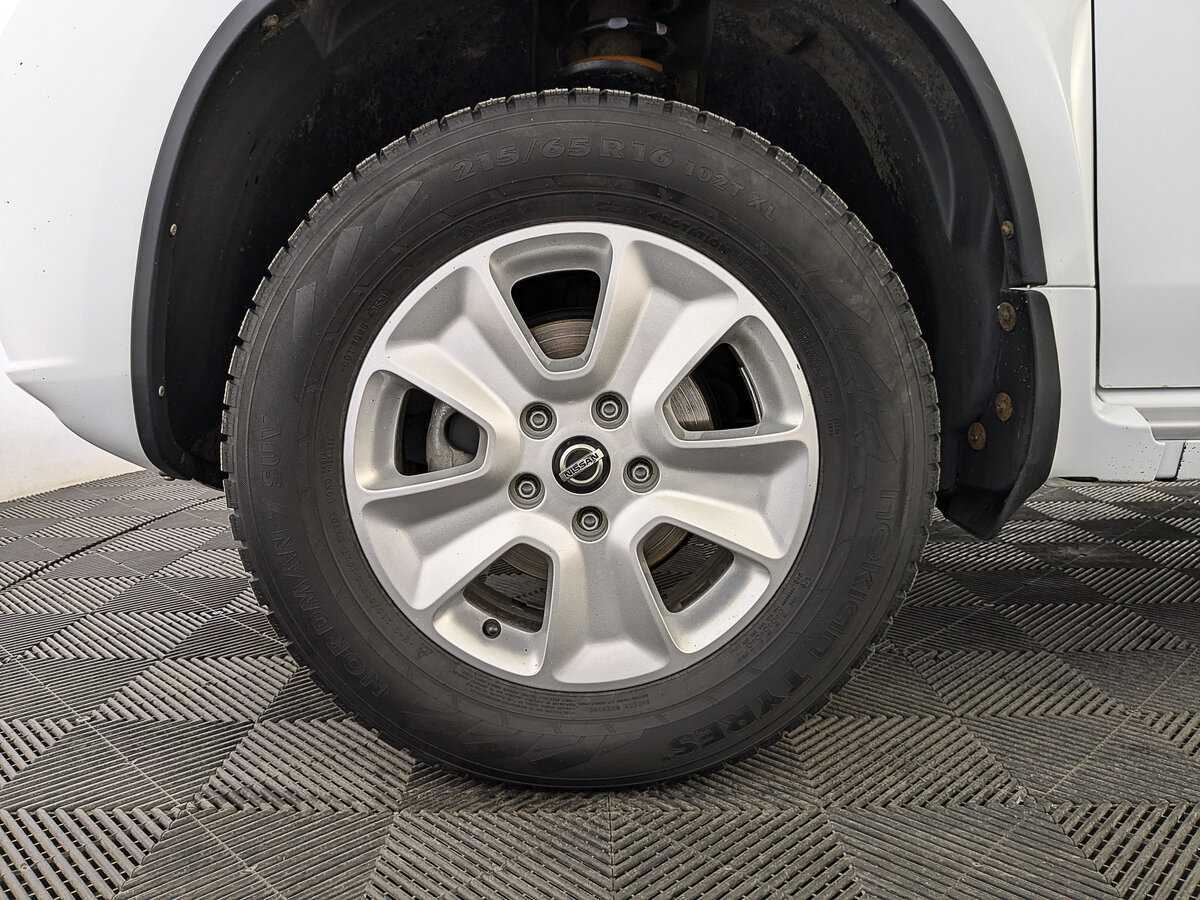 Купить Nissan Terrano с пробегом. Фото: #11