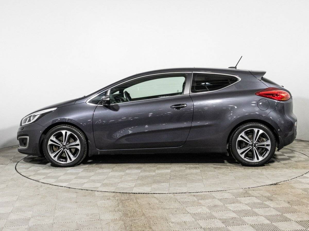 Купить Kia Ceed с пробегом. Фото: #7