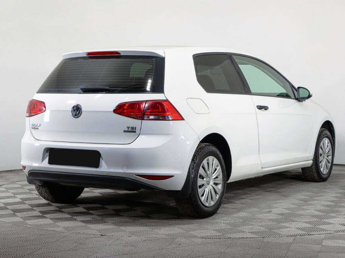 Купить Volkswagen Golf с пробегом. Фото: #4