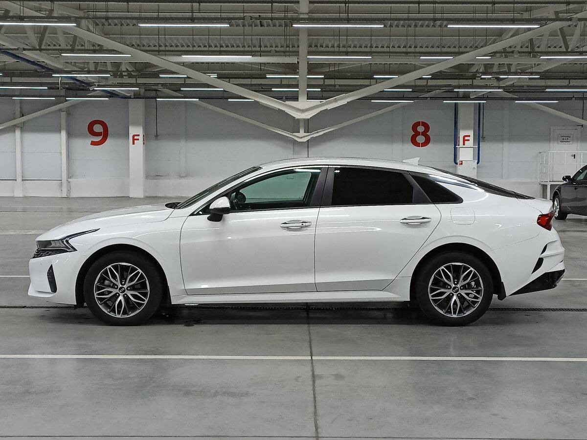 Купить Kia K5 с пробегом. Фото: #7