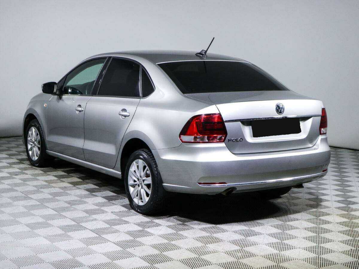 Купить Volkswagen Polo с пробегом. Фото: #5