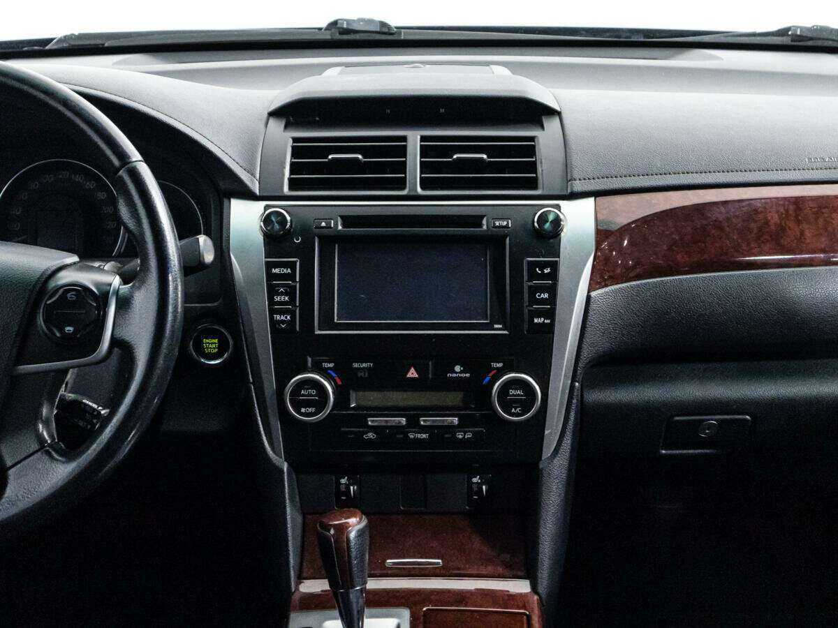 Купить Toyota Camry с пробегом. Фото: #13