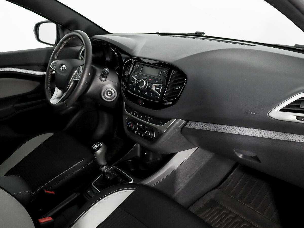 Купить Lada (ВАЗ) Vesta с пробегом. Фото: #10