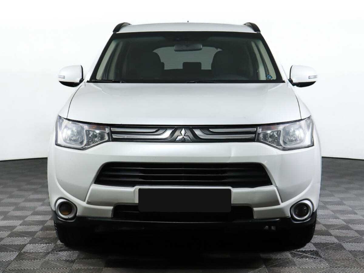 Купить Mitsubishi Outlander с пробегом. Фото: #0