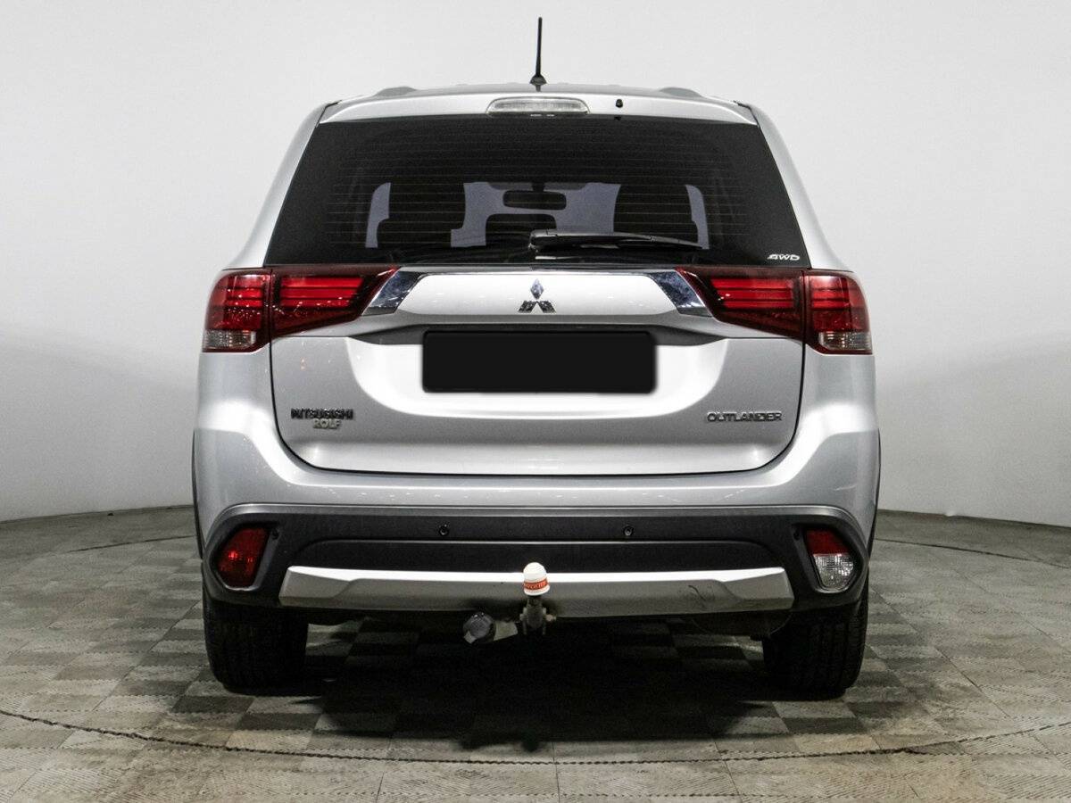Купить Mitsubishi Outlander с пробегом. Фото: #5