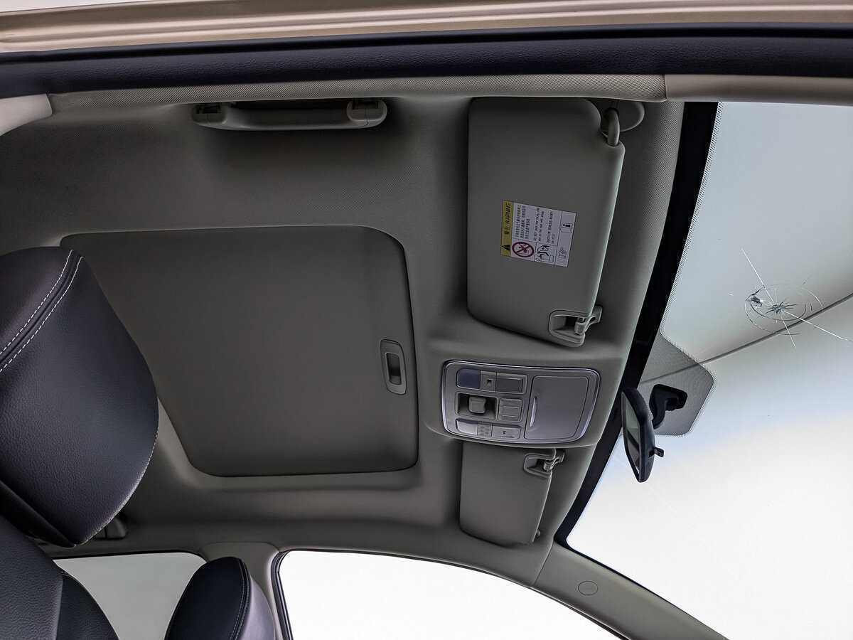 Купить Geely Emgrand X7 с пробегом. Фото: #22