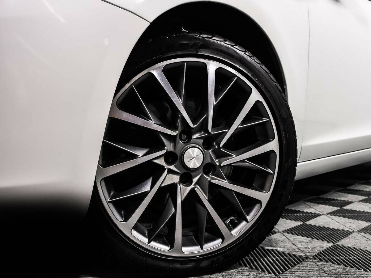 Купить Volvo S60 с пробегом. Фото: #13