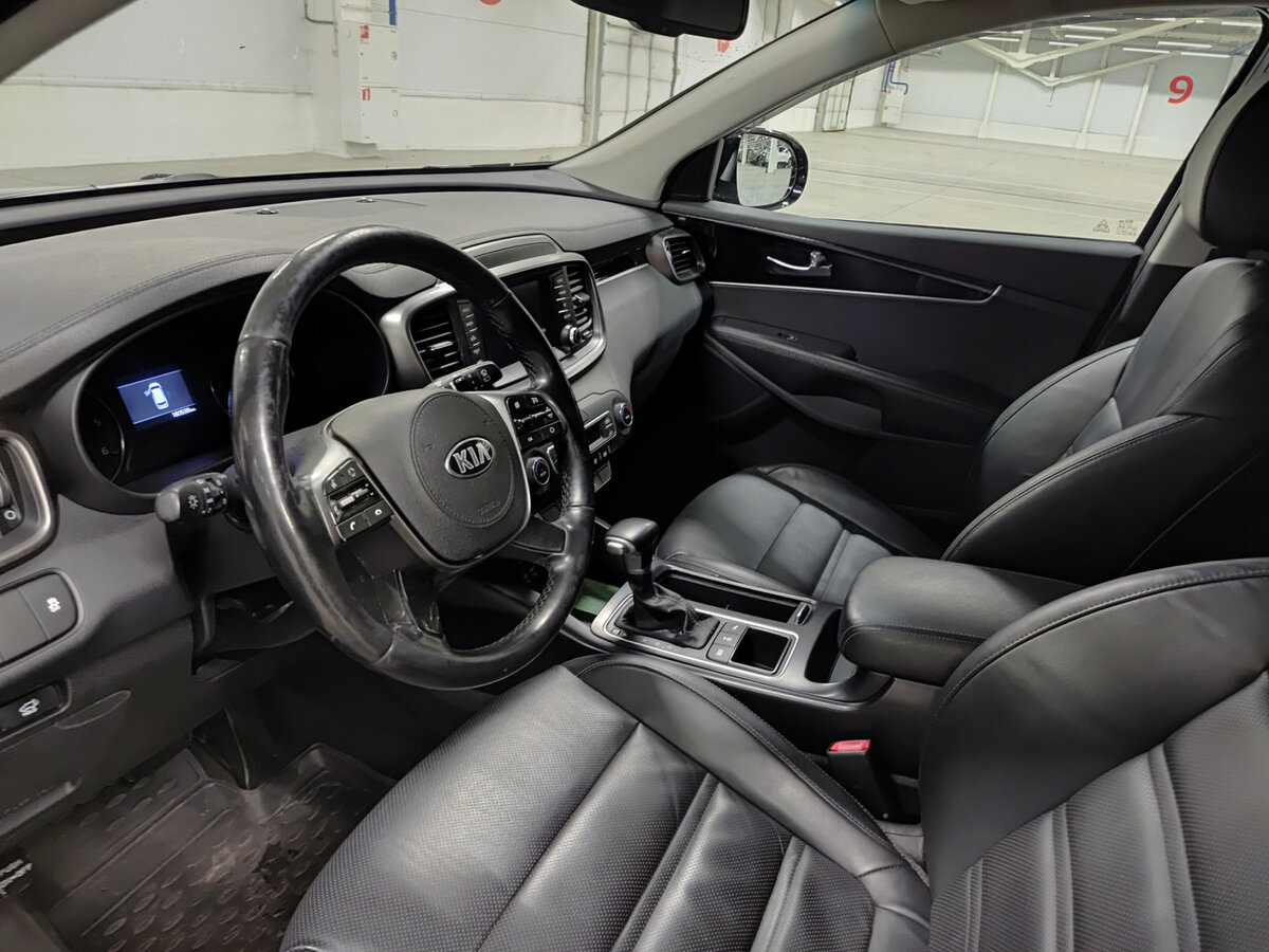 Купить Kia Sorento с пробегом. Фото: #15