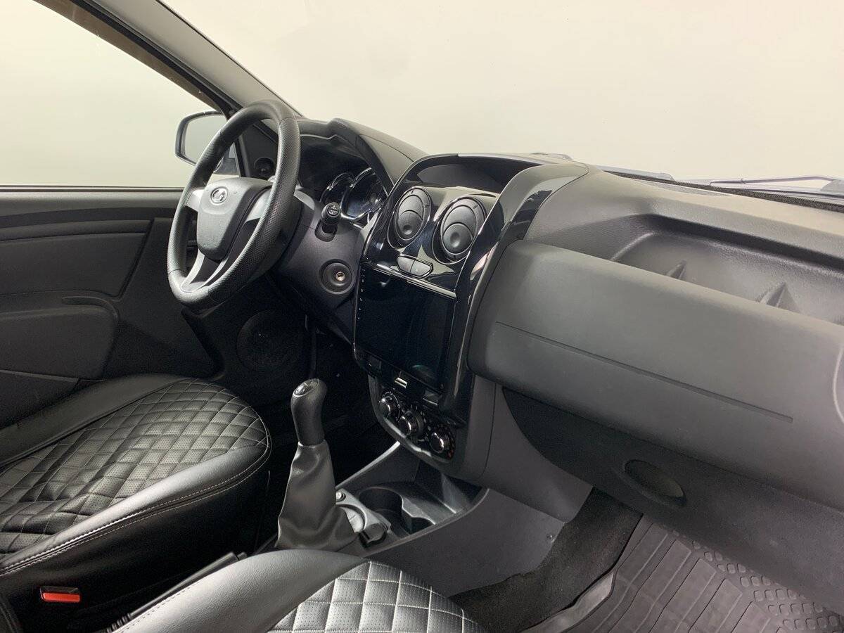 Купить Lada (ВАЗ) Largus с пробегом. Фото: #13