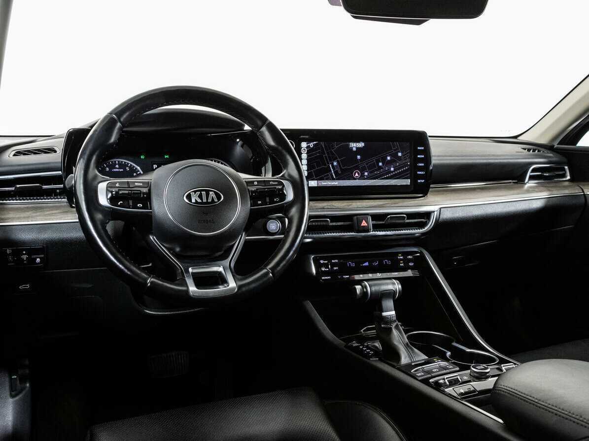 Купить Kia K5 с пробегом. Фото: #11