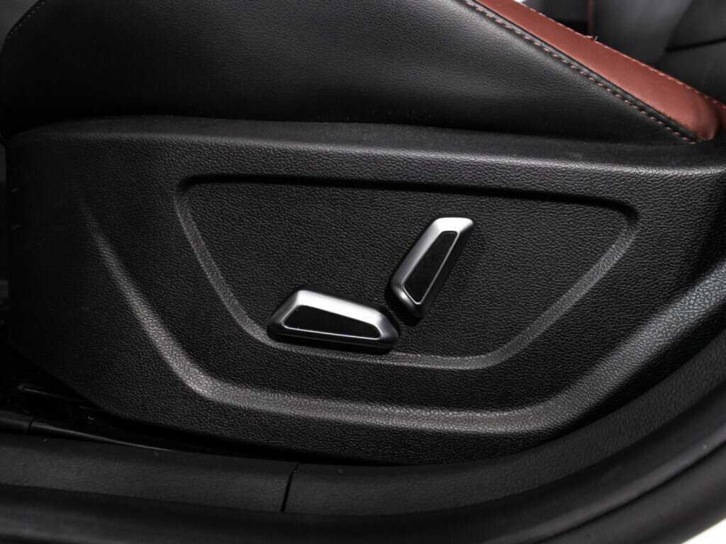 Купить Geely Coolray с пробегом. Фото: #13