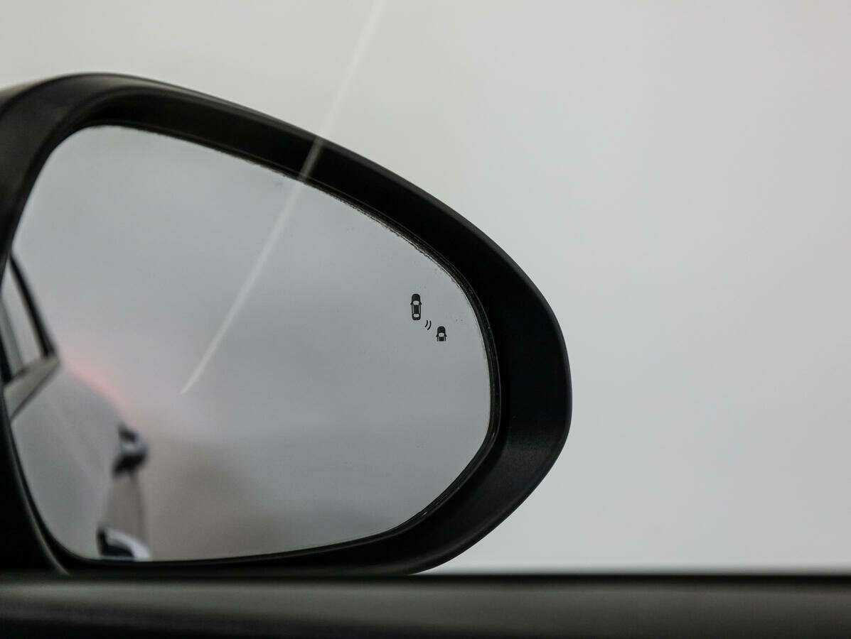 Купить Kia K5 с пробегом. Фото: #19