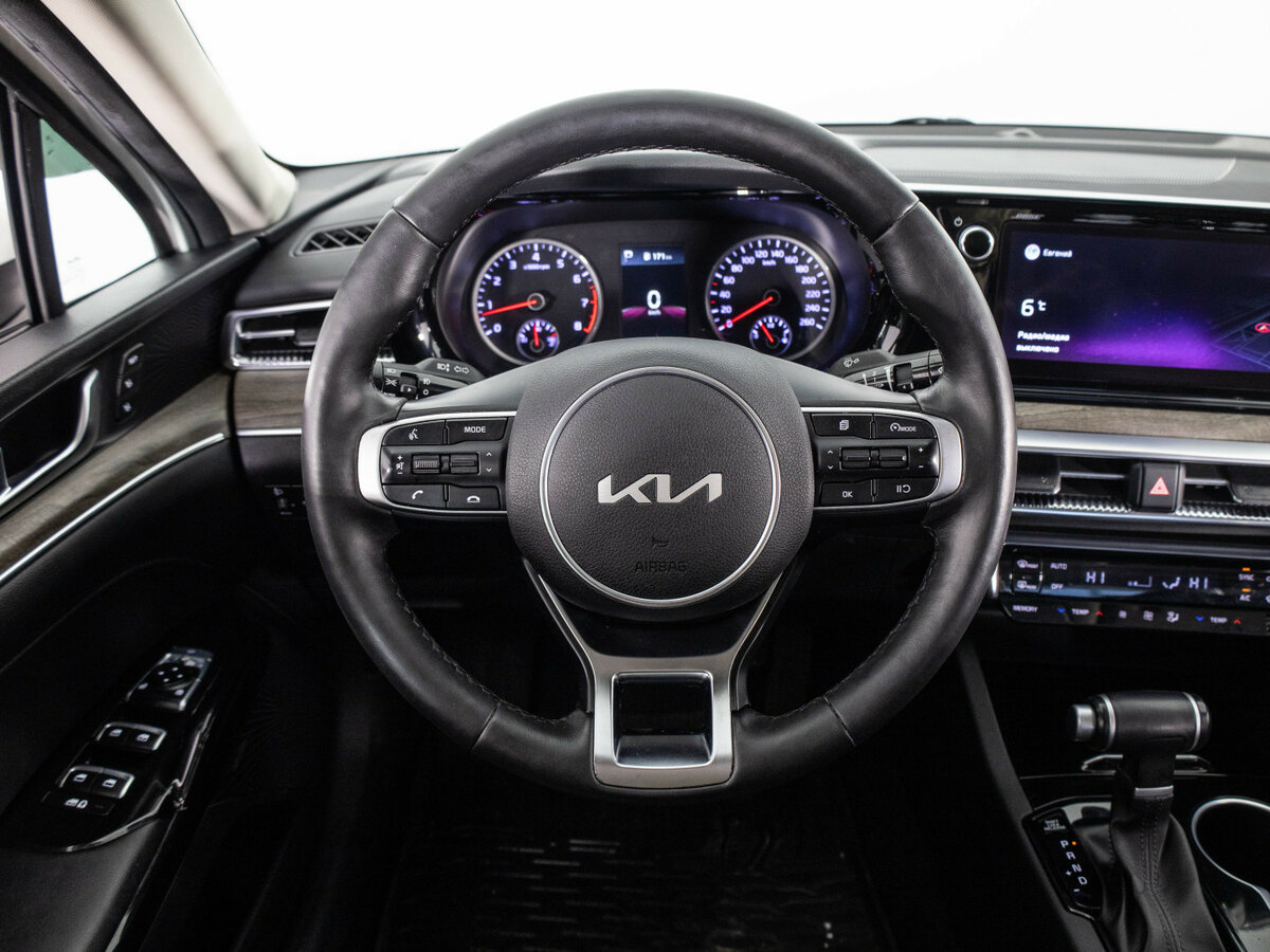 Купить Kia K5 с пробегом. Фото: #5