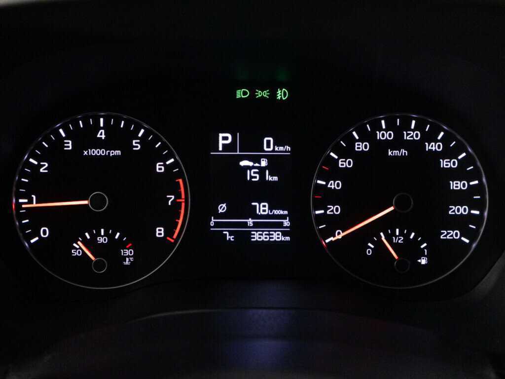 Купить Kia Rio с пробегом. Фото: #11