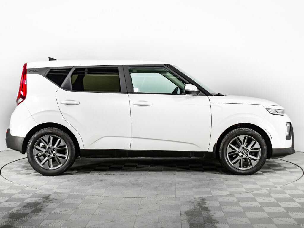 Купить Kia Soul с пробегом. Фото: #3