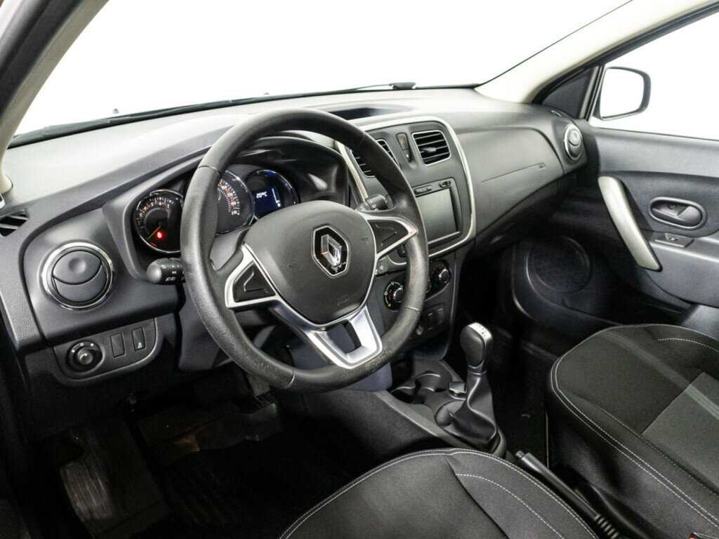 Купить Renault Sandero с пробегом. Фото: #10