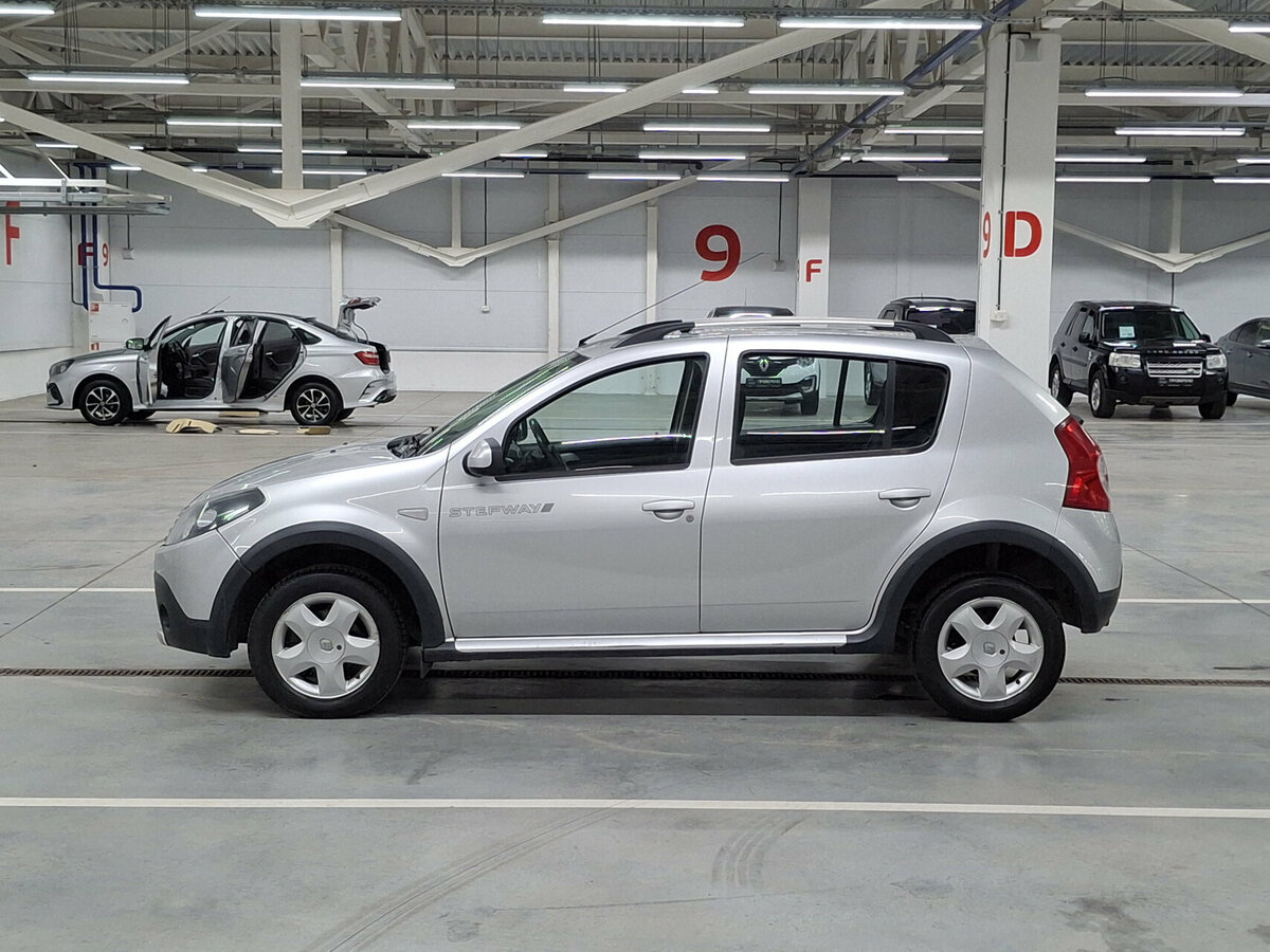 Купить Renault Sandero с пробегом. Фото: #7