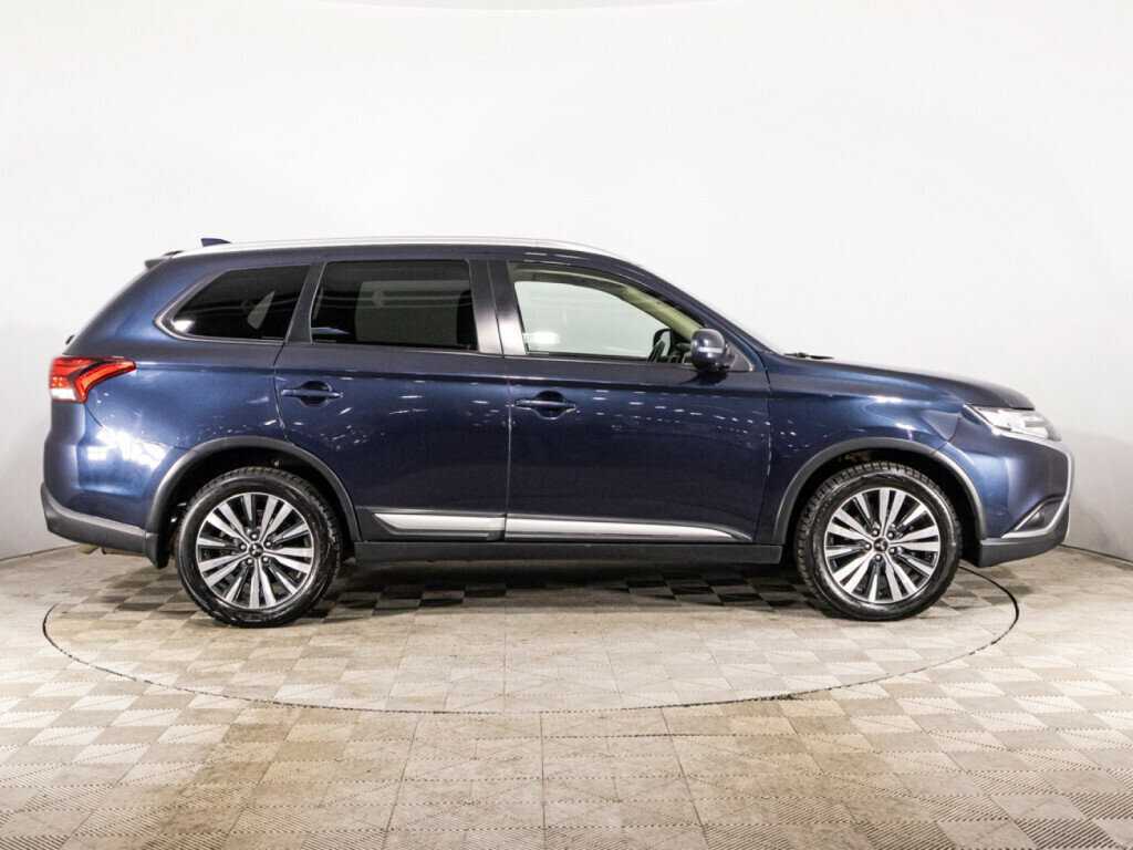 Купить Mitsubishi Outlander с пробегом. Фото: #3