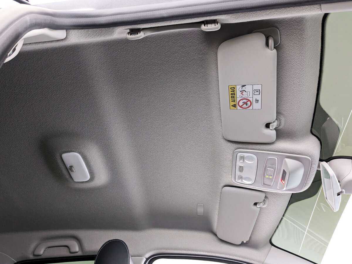 Купить Renault Kaptur с пробегом. Фото: #17