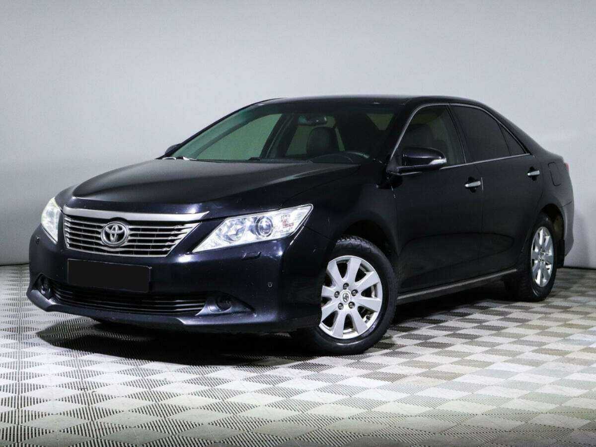 Купить Toyota Camry с пробегом. Посмотреть фото