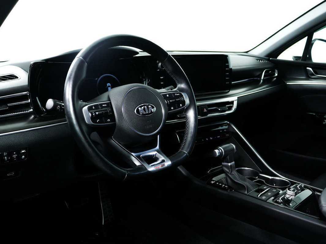 Купить Kia K5 с пробегом. Фото: #11