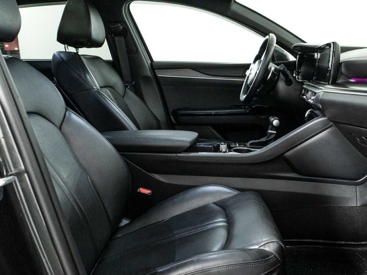 Купить Kia K5 с пробегом. Фото: #12