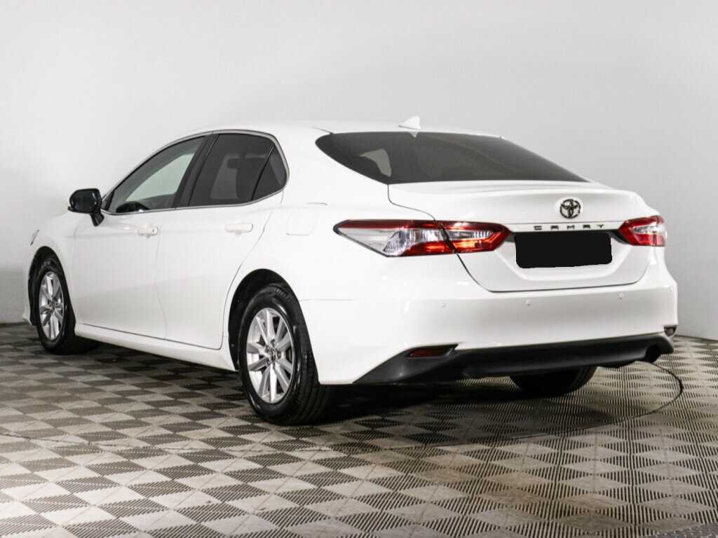 Купить Toyota Camry с пробегом. Фото: #6