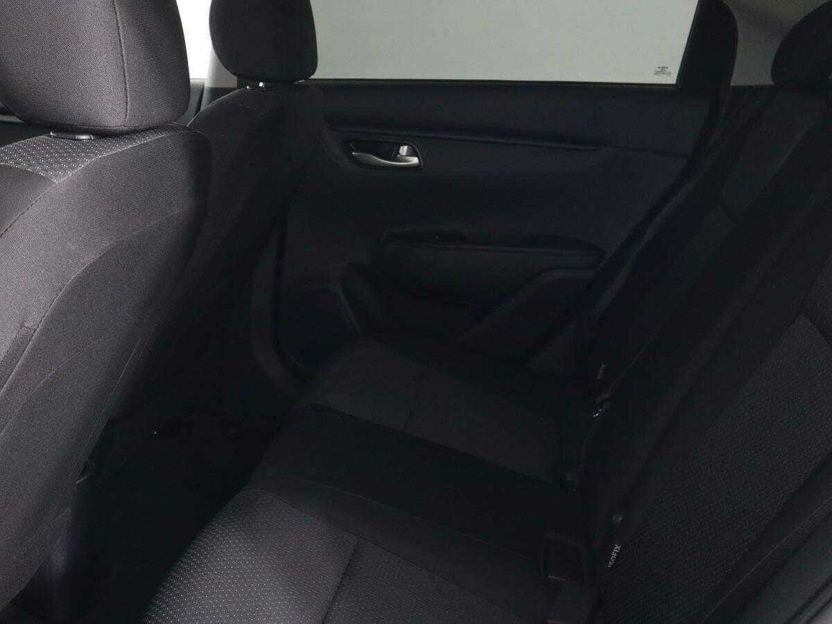Купить Kia Rio с пробегом. Фото: #8