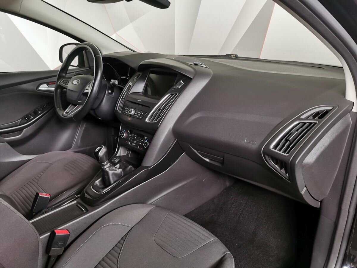 Купить Ford Focus с пробегом. Фото: #8