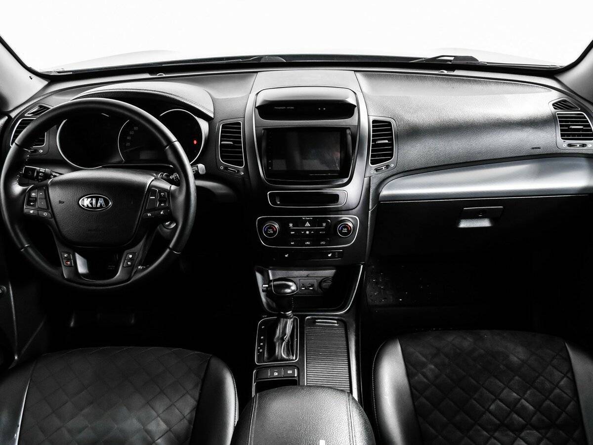 Купить Kia Sorento с пробегом. Фото: #10