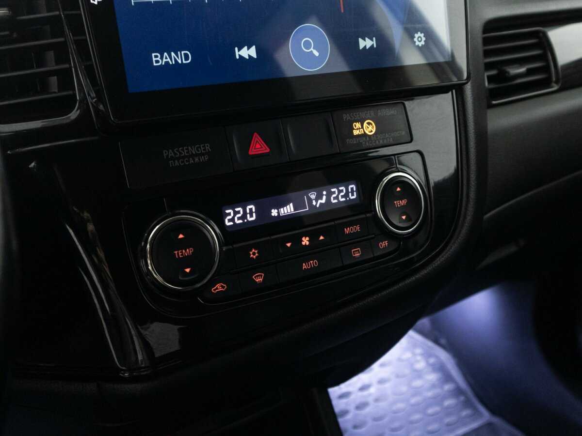 Купить Mitsubishi Outlander с пробегом. Фото: #16