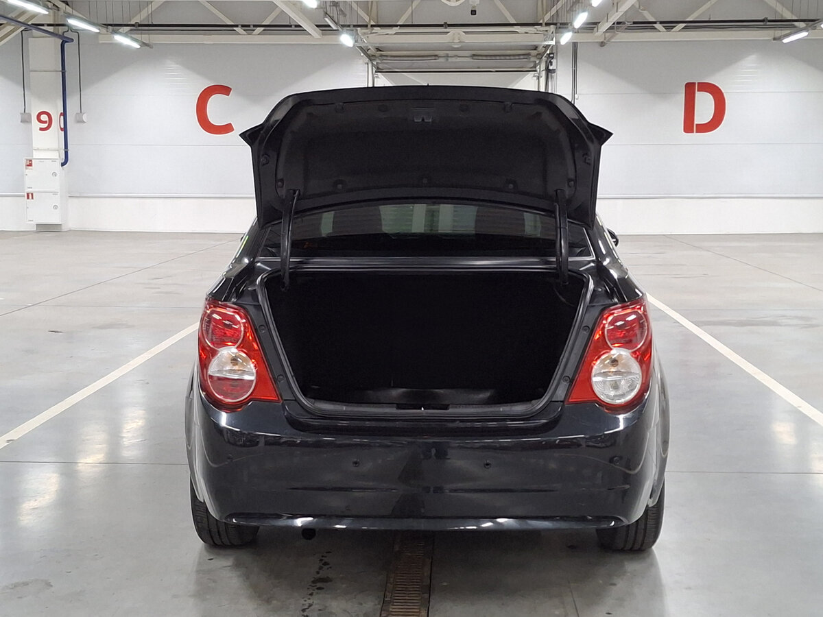 Купить Chevrolet Aveo с пробегом. Фото: #9