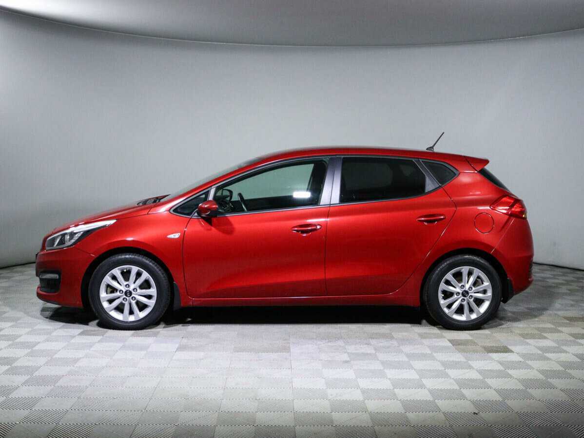 Купить Kia Ceed с пробегом. Фото: #7