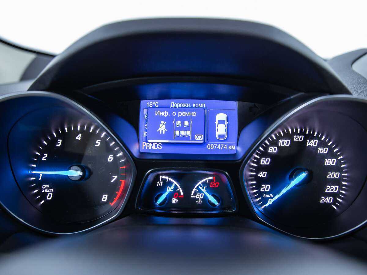 Купить Ford Kuga с пробегом. Фото: #10