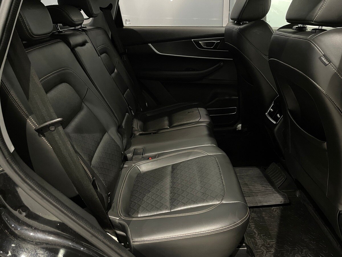 Купить Chery Tiggo 8 с пробегом. Фото: #16