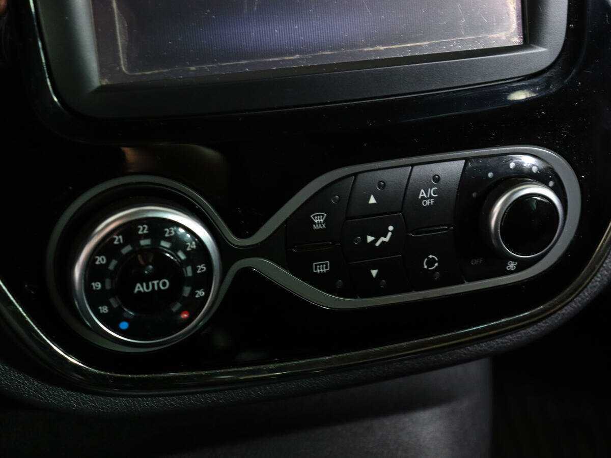 Купить Renault Kaptur с пробегом. Фото: #13