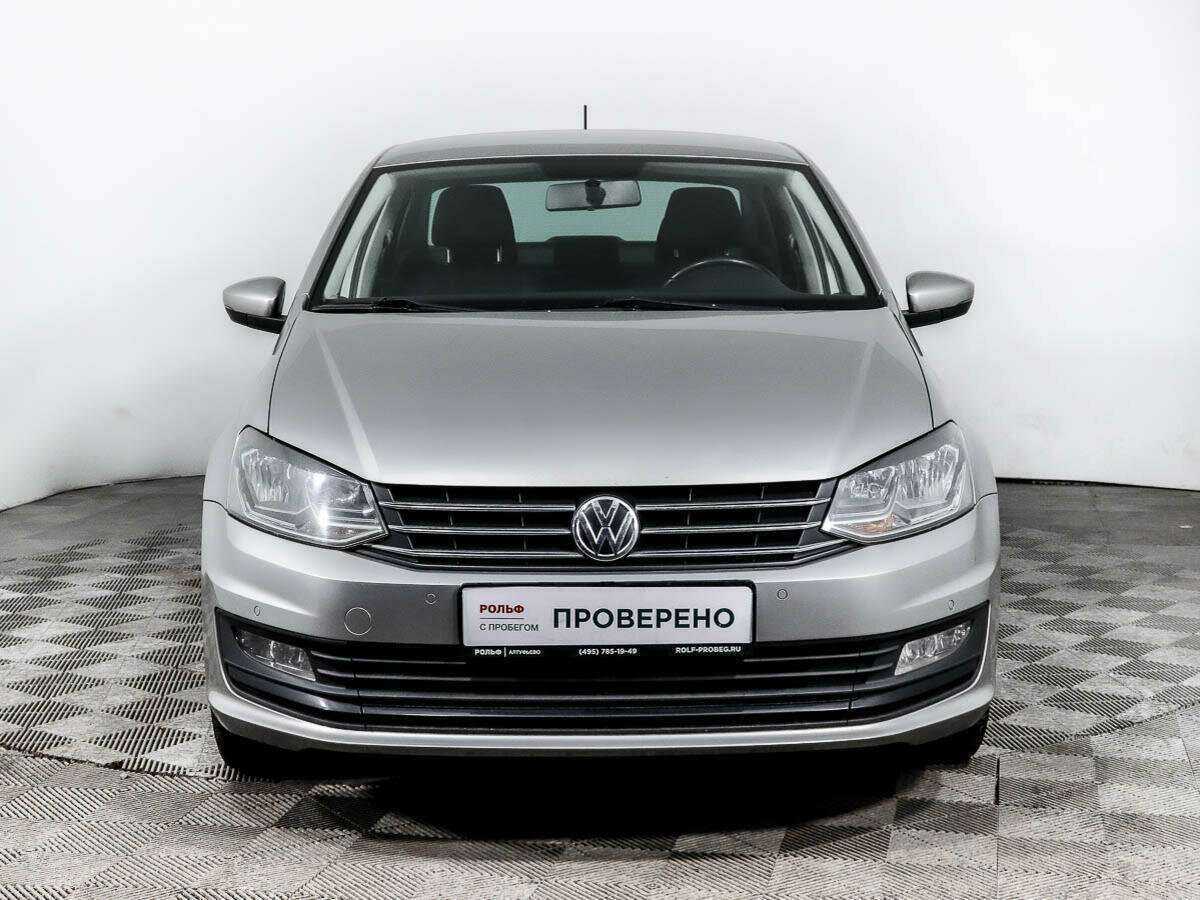 Купить Volkswagen Polo с пробегом. Фото: #1