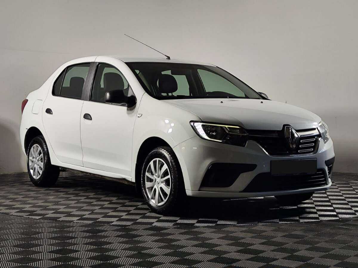 Купить Renault Logan с пробегом. Фото: #1