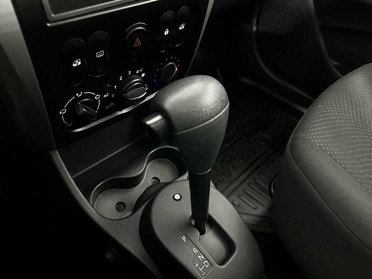 Купить Nissan Almera с пробегом. Фото: #11